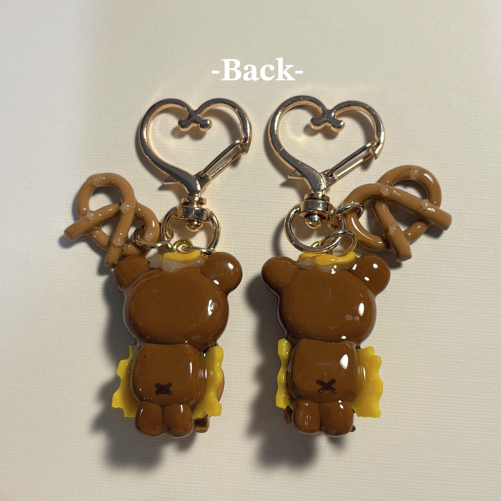 Mr. & Mrs. Pretzel Keychain