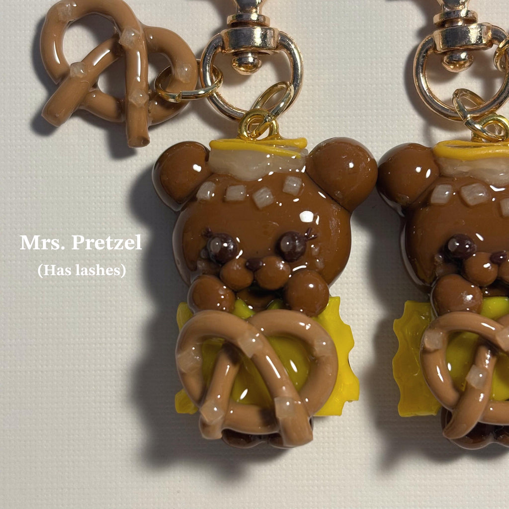 Mr. & Mrs. Pretzel Keychain